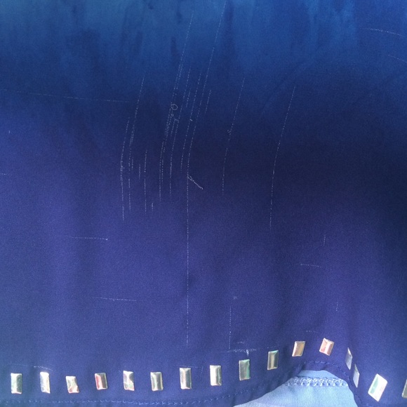 pretty blouse - Picture 2 of 3