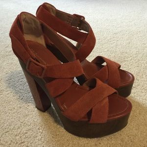 BCBG cross cross platforms