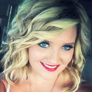 Meet your Posher, Rachael