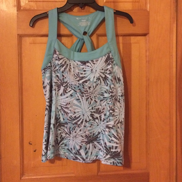 Women's workout tank