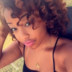Meet your Posher, Shayla