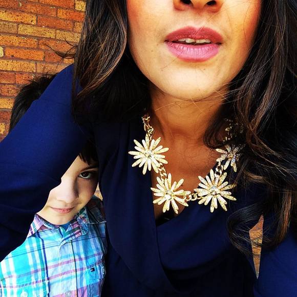 Meet your Posher, Alondra