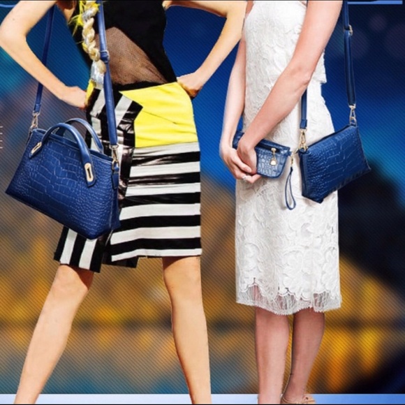 Three Piece Purse Set - Picture 4 of 5