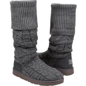 Knitted ugg-over the knee