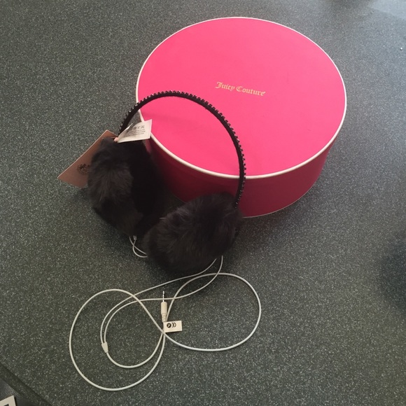 Juicy Couture Ear Muff Headphones!!