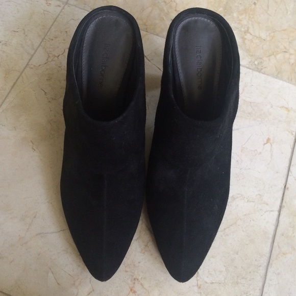 Liz Clairborne black suede pointed bootie - Picture 1 of 4