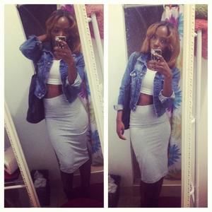 Meet your Posher, Kiana