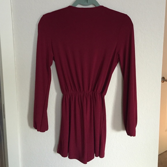 Wine colored romper - Picture 2 of 3