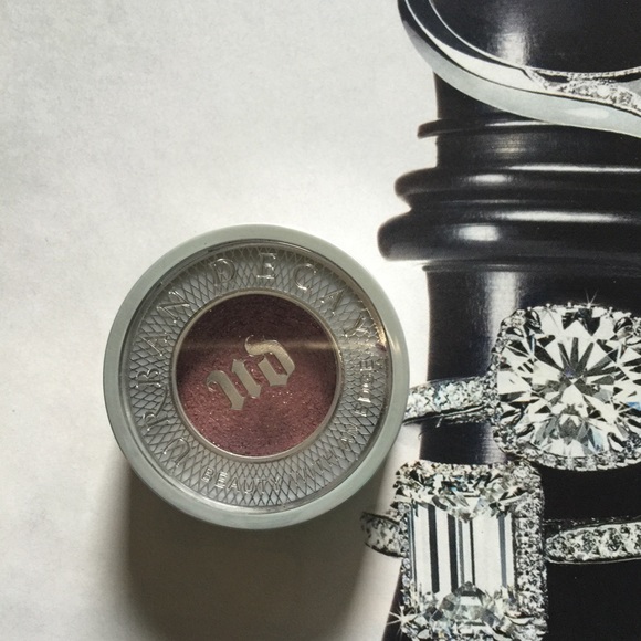 Urban decay eye shadow