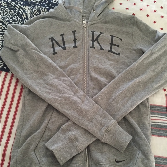 Women's Nike Zip-Up Hoodie
