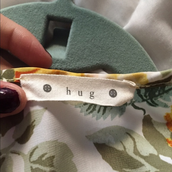 Yellow floral top - Picture 3 of 3