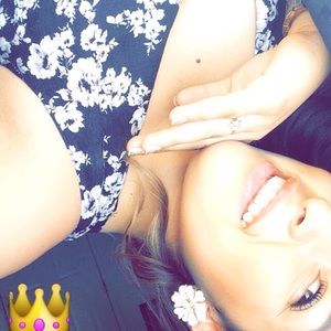 Meet your Posher, Nathaly