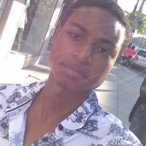 Meet your Posher, Alexander