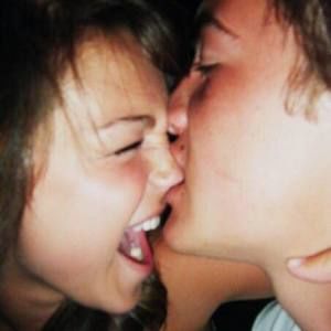 Meet your Posher, Annie