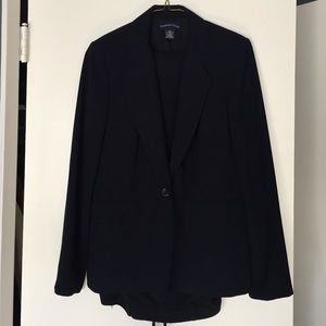 Charter Club Women's navy suit