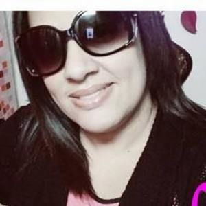 Meet your Posher, Rebeca