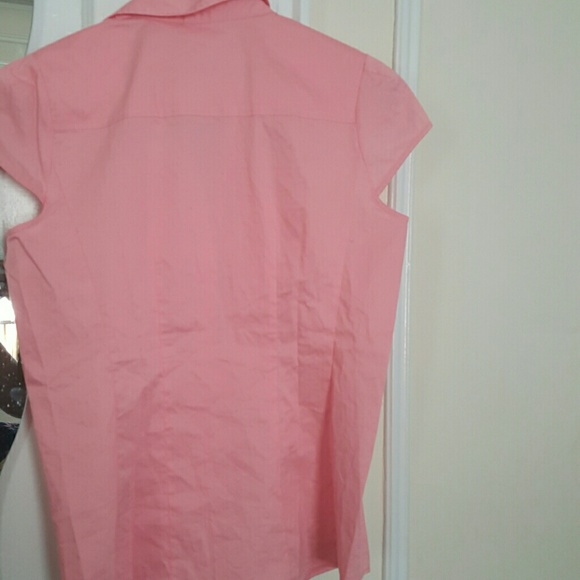 Button down collared shirt - Picture 2 of 2