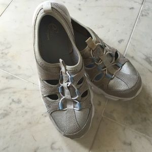 Easy Spirit shoes worn twice