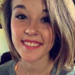 Meet your Posher, Kendra