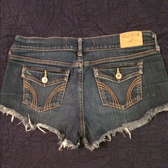 Hollister shorts - Picture 3 of 4