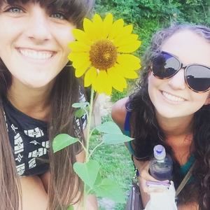 Meet your Posher, Ellen claire