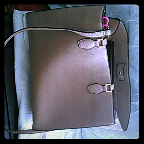 H&M blush colored hand bag