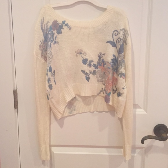 floral cropped sweater