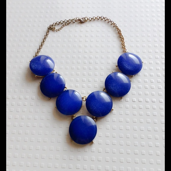 Charming Charlie Jewelry - ⚡️SALE⚡️Large Bubble Statement Necklace