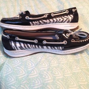 Black & White Zebra print Sperry Topsider / 7.5M