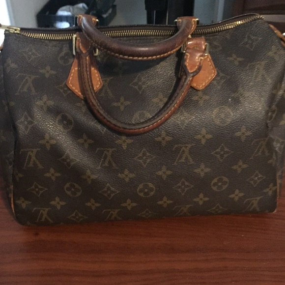 Louis Vuitton Handbags - AUTHENTIC vintage Louis Vuitton speedy 30