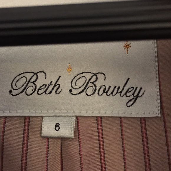 Beth Bowley Raspberry Wool Jacket - Picture 2 of 3