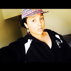 Meet your Posher, Janelle