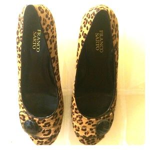 Franco Sarto tan leopard shoes