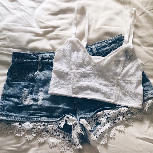 Free People Tops - FREE PEOPLE BRALETTE
