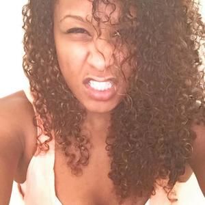 Meet your Posher, Kendra