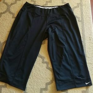 Nike work out capri