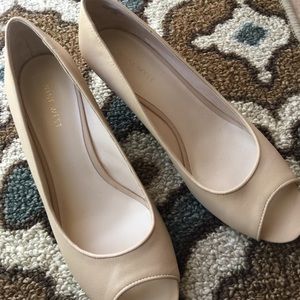 Nude peep toe wedges
