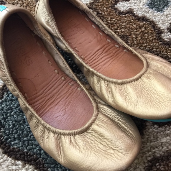 Gold metallic Tieks!