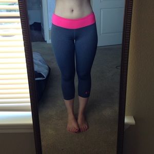 *on hold* Under Armour workout spandex.