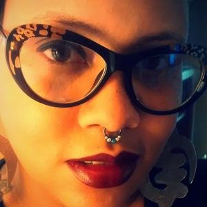 Meet your Posher, Raina