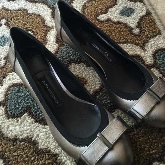 Pewter and black dress shoe