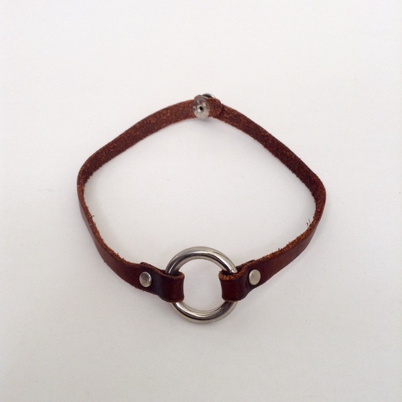 Leather Choker - Picture 1 of 4