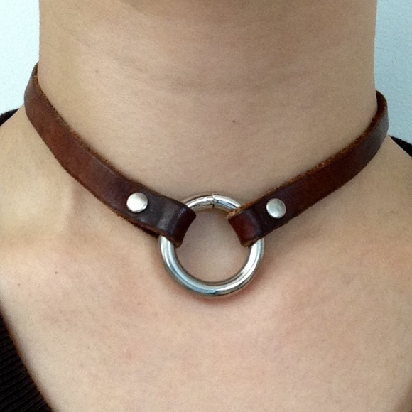 Leather Choker - Picture 4 of 4