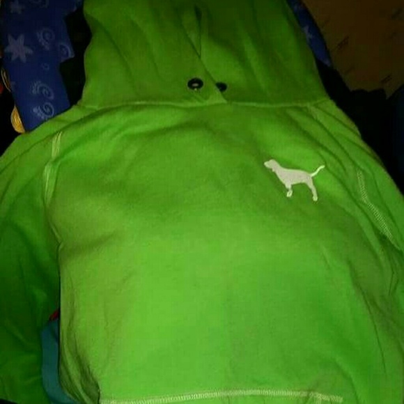 Green - Picture 2 of 3