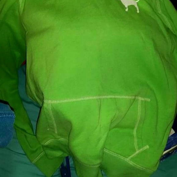 Green - Picture 3 of 3