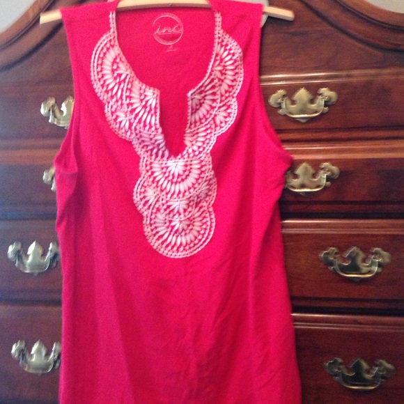 Embroidered neckline