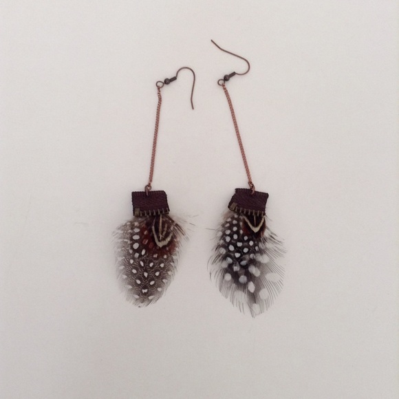 Hanging Feather Earrings