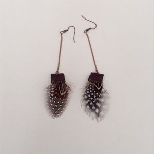 Hanging Feather Earrings