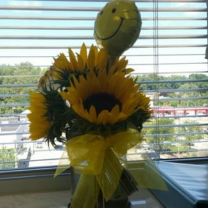 Meet your Posher, Cari