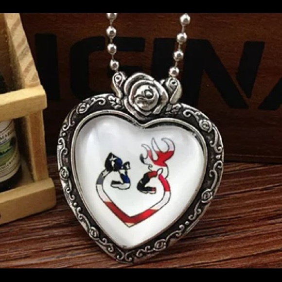 Browning Patriotic Necklace